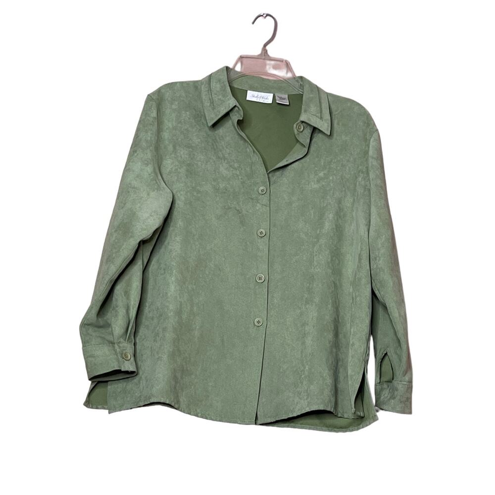 studio works petite textured apple green button front shirt Cuff sleeve sz pl